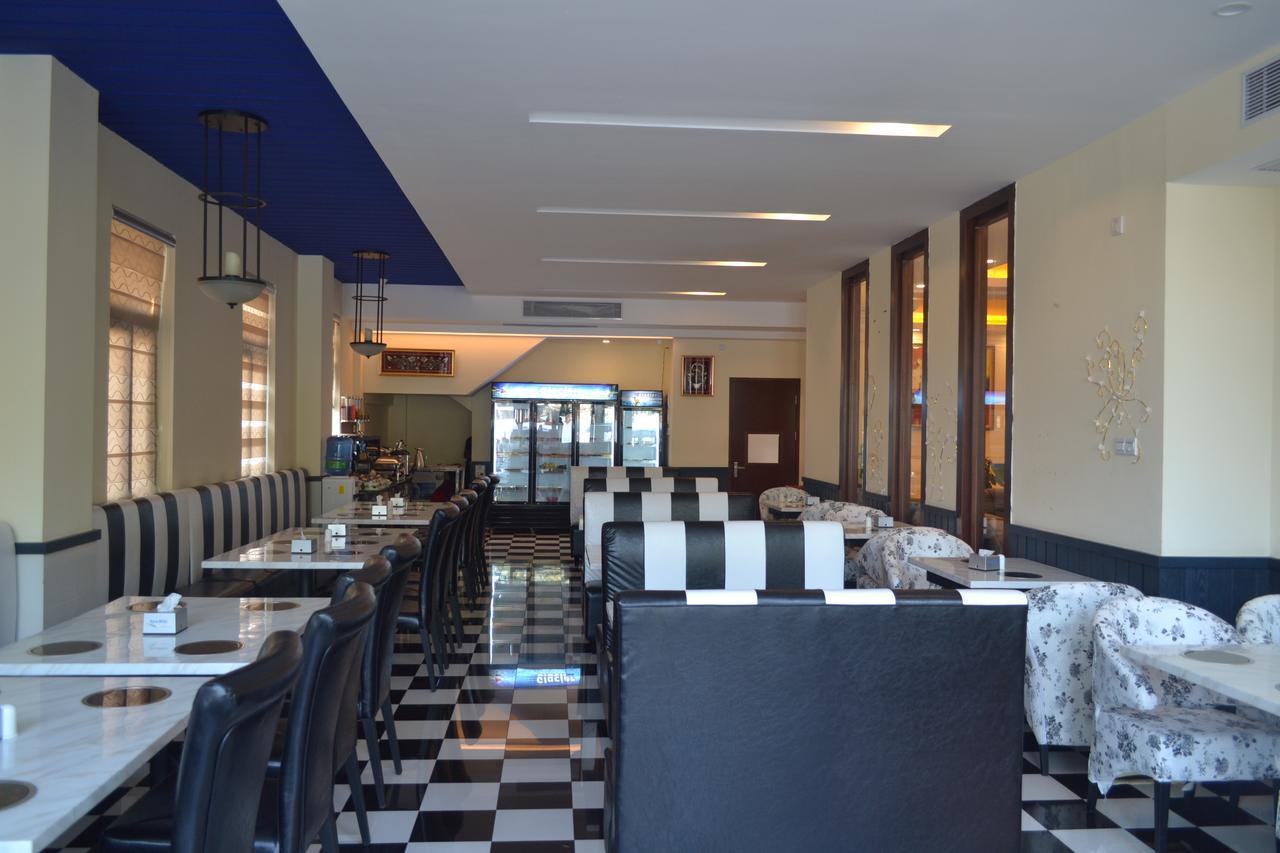 Royal Holiday Hotel Rangun Zewnętrze zdjęcie